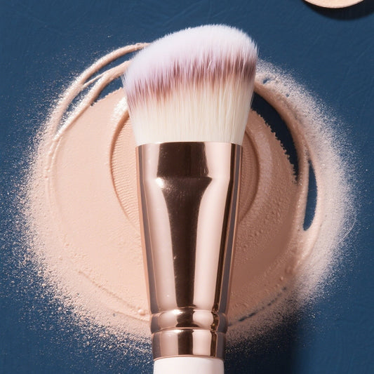 BEST MAKEUP BRUSHES FOR SENSITIVE SKIN: A BUYER'S GUIDE